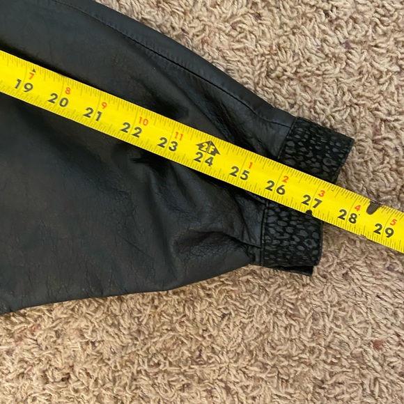 Womens Vintage Giovanni Black Leather Jacket size Small - Picture 11 of 14